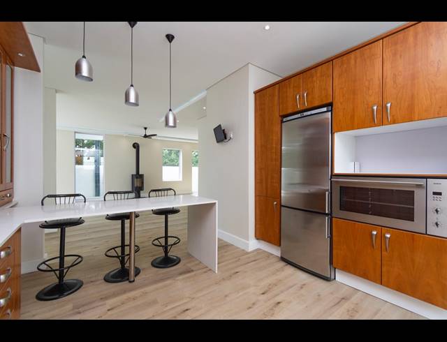 3 BEDROOM HOUSE TO LET IN CLAREMONT